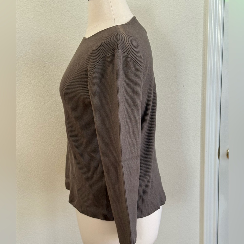Chico's Taupe Long Sleeve Ribbed Top size 16 (Chico’s size 3) - Picture 2 of 8